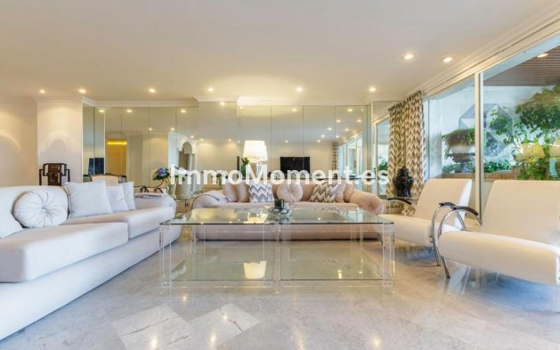 Wiederverkauf - Wohnung - Marbella - Puerto Banús