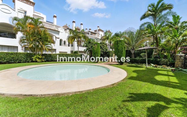 Wiederverkauf - Wohnung - Marbella - Nagüeles