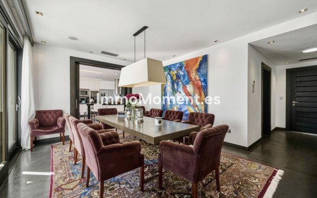 Revente - Villa - Marbella - Guadalmina Baja