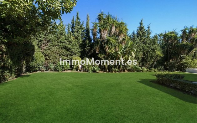 Revente - Villa - Marbella - Guadalmina Baja