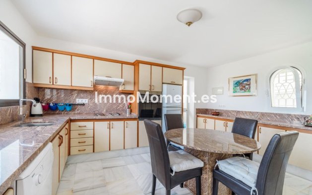 Wiederverkauf - Villa - Estepona  - Estepona Centro