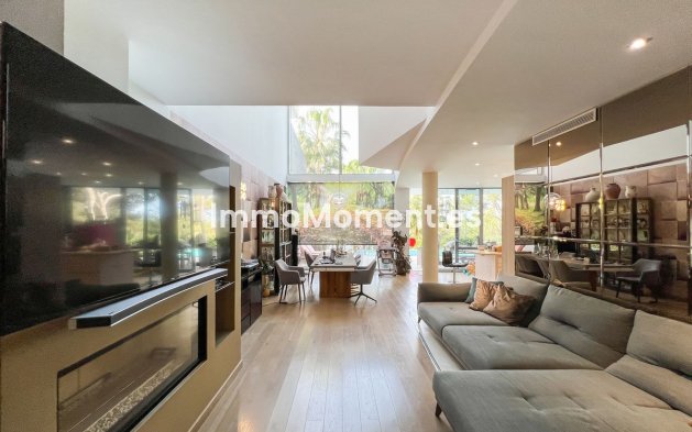 Wiederverkauf - Villa - Marbella - Sierra Blanca