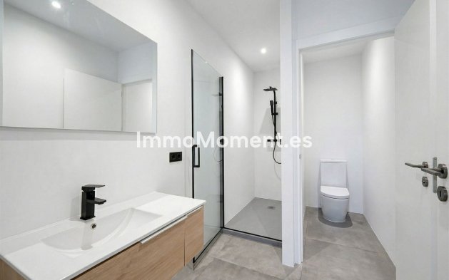 Wiederverkauf - Villa -   Inländisch - Istán