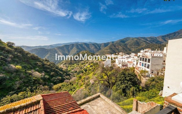 Wiederverkauf - Villa -   Inländisch - Istán