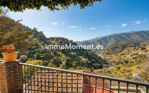 Wiederverkauf - Villa -   Inländisch - Istán