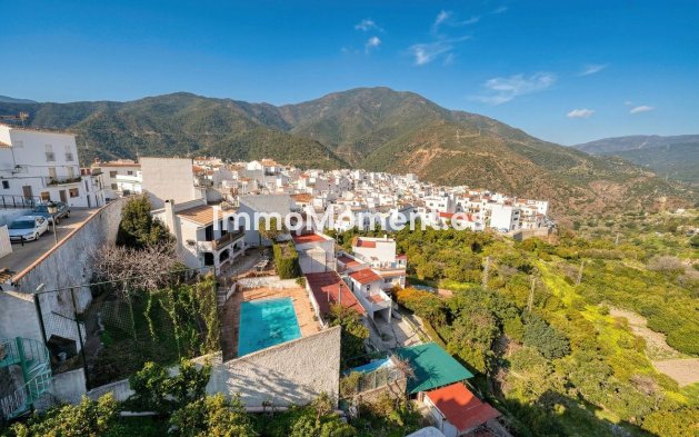 Wiederverkauf - Villa -   Inländisch - Istán