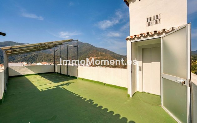 Wiederverkauf - Villa -   Inländisch - Istán