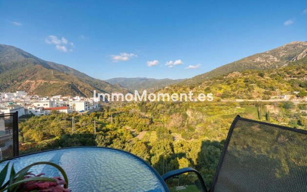 Wiederverkauf - Villa -   Inländisch - Istán