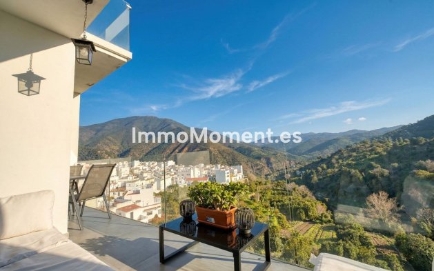 Wiederverkauf - Villa -   Inländisch - Istán