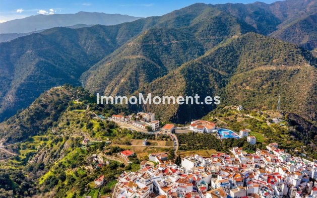 Wiederverkauf - Villa -   Inländisch - Istán