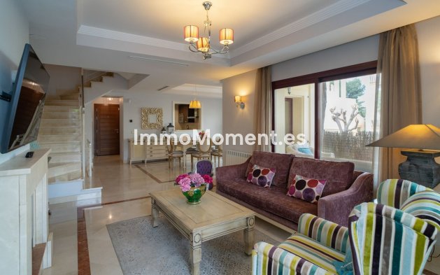 Wiederverkauf - Villa - Marbella - Nueva Andalucía