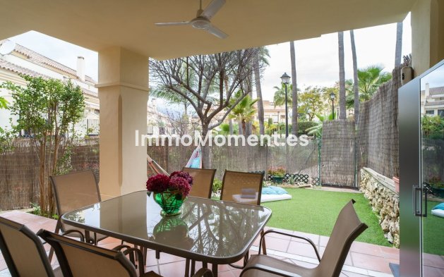 Wiederverkauf - Villa - Marbella - Nueva Andalucía