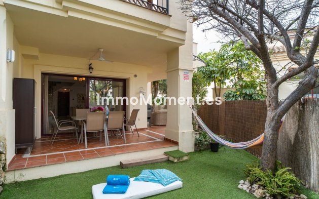 Wiederverkauf - Villa - Marbella - Nueva Andalucía