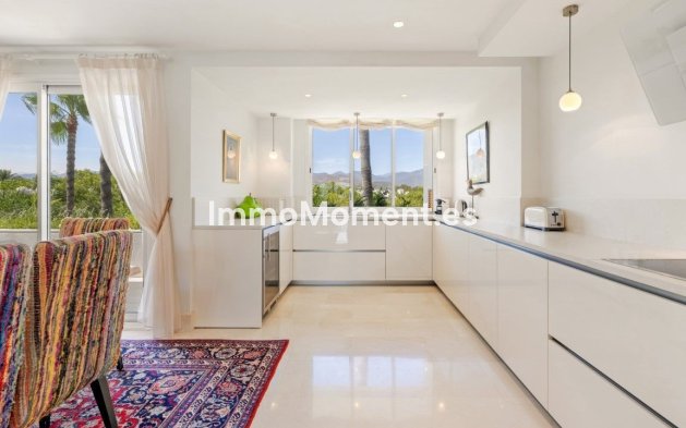 Wiederverkauf - Wohnung - Marbella - Puerto Banús