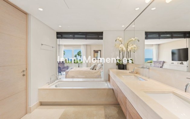 Wiederverkauf - Wohnung - Marbella - Puerto Banús