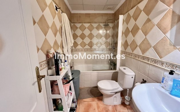 Wiederverkauf - Wohnung - Marbella - Elviria