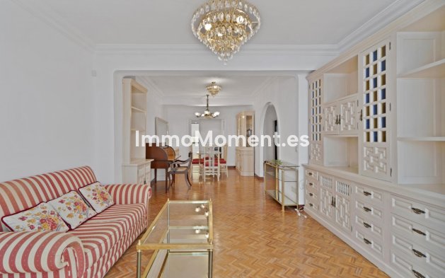 Wiederverkauf - Wohnung - Marbella - Marbella Centro
