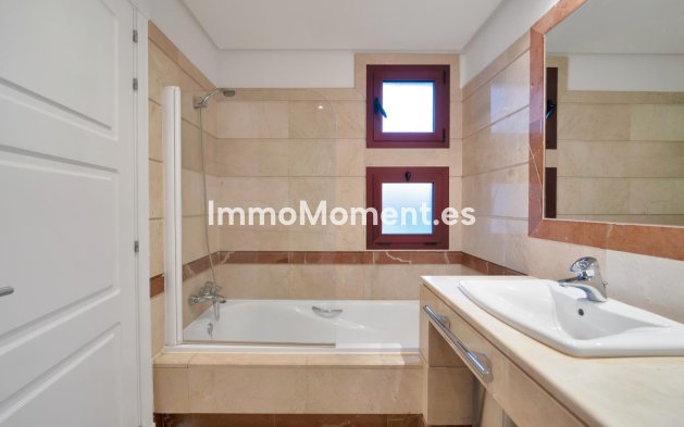 Wiederverkauf - Wohnung - Marbella - Bahía de Marbella