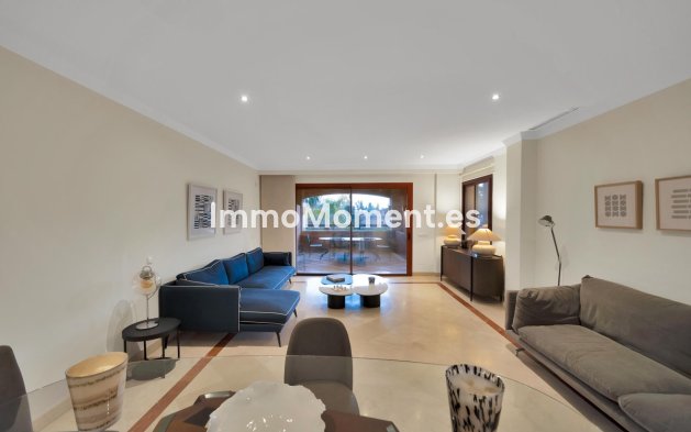 Wiederverkauf - Wohnung - Marbella - Bahía de Marbella