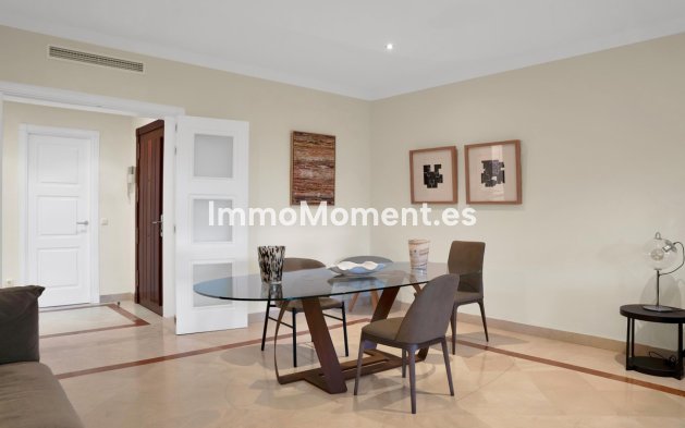 Wiederverkauf - Wohnung - Marbella - Bahía de Marbella