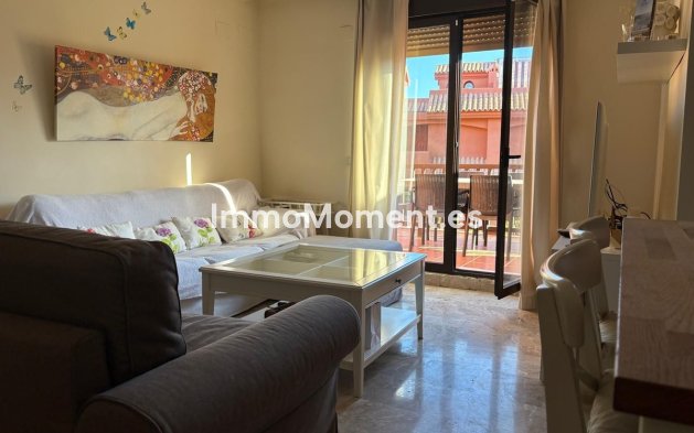 Wiederverkauf - Wohnung - Estepona  - Estepona Centro