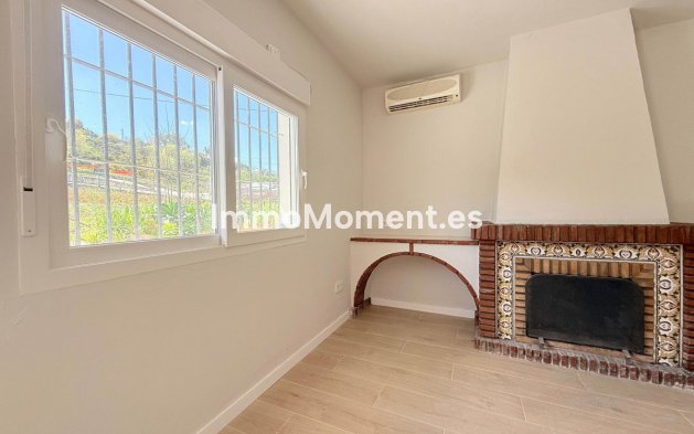 Revente - Maison de campagne - Intérieur                       - Coín