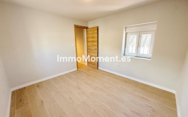 Revente - Maison de campagne - Intérieur                       - Coín