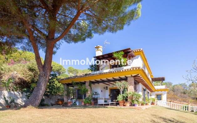 Wiederverkauf - Villa - Marbella - Elviria