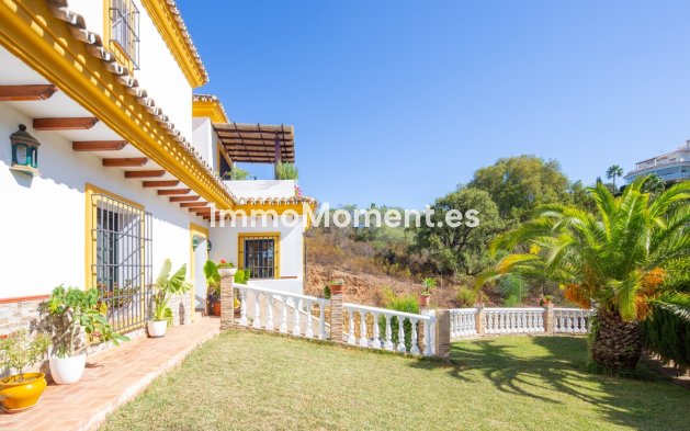 Wiederverkauf - Villa - Marbella - Elviria
