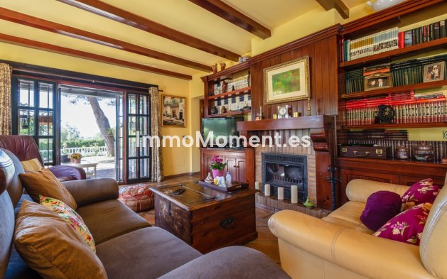 Wiederverkauf - Villa - Marbella - Elviria