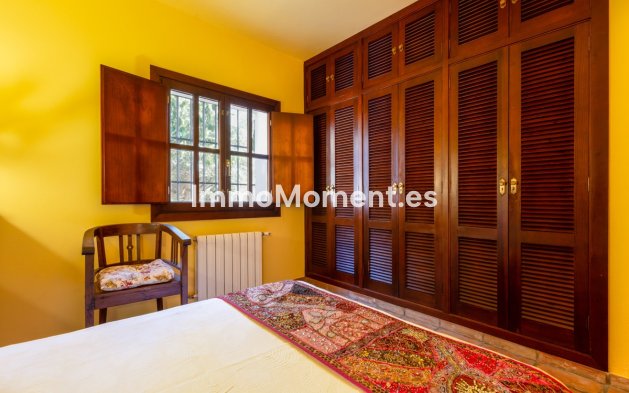 Wiederverkauf - Villa - Marbella - Elviria