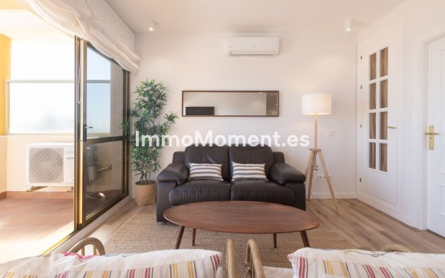 Resale - Apartment - Marbella - Elviria