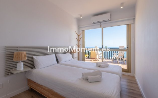 Resale - Apartment - Marbella - Elviria