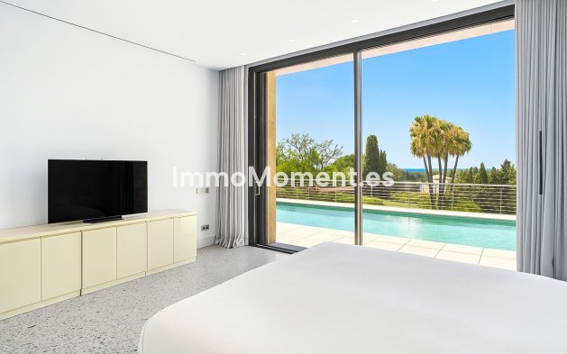 Resale - Villa - Marbella - Elviria