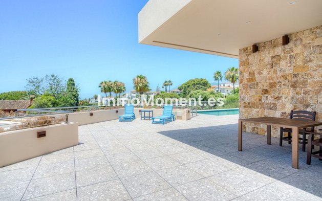 Resale - Villa - Marbella - Elviria