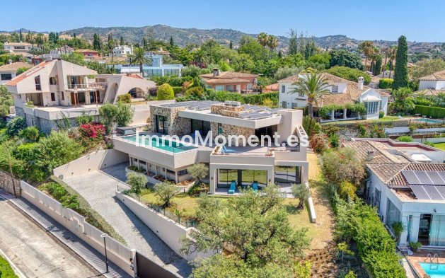 Resale - Villa - Marbella - Elviria