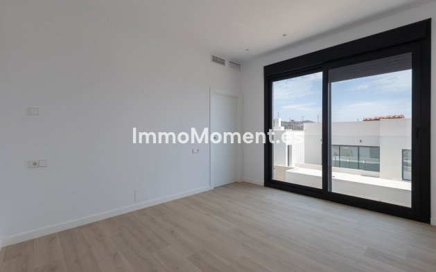 Resale - Villa - Marbella - Elviria