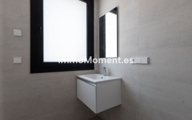 Resale - Villa - Marbella - Elviria