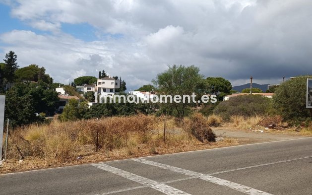 Wiederverkauf - Land - Marbella - Elviria
