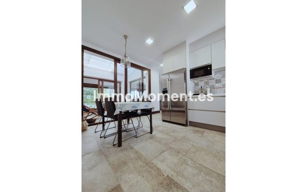 Wiederverkauf - Villa - Marbella - San Pedro de Alcántara