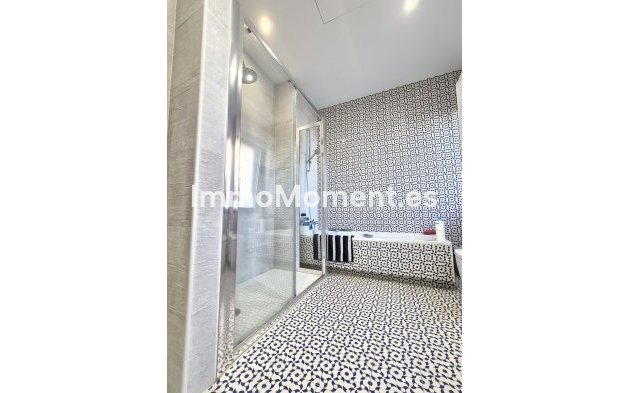 Wiederverkauf - Villa - Marbella - San Pedro de Alcántara