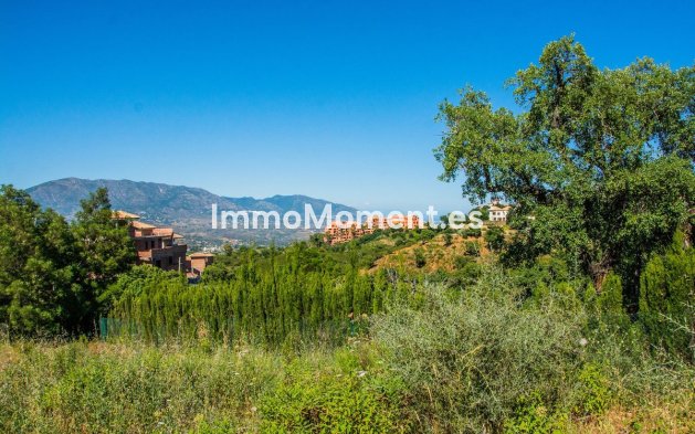 Wiederverkauf - Land - Marbella - La Mairena