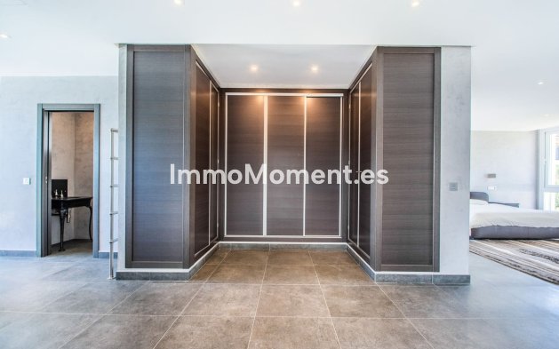 Revente - Villa - Marbella - La Mairena