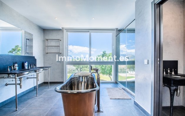 Revente - Villa - Marbella - La Mairena