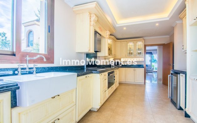 Revente - Villa - Marbella - La Mairena