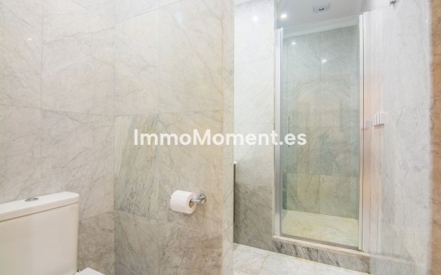 Revente - Villa - Marbella - La Mairena