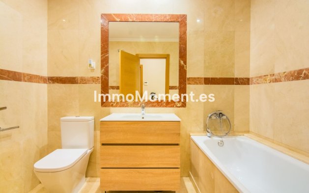 Revente - Villa - Marbella - La Mairena