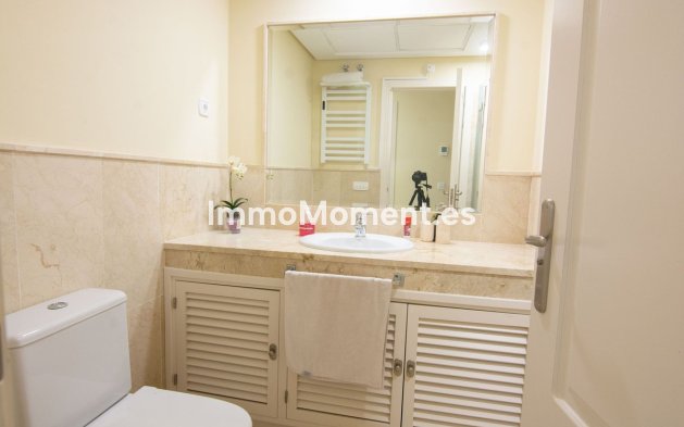 Wiederverkauf - Wohnung - Marbella - La Mairena