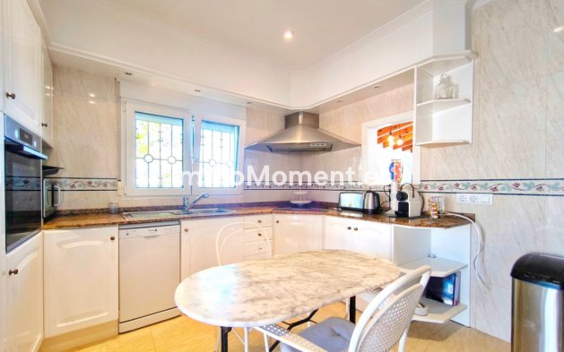 Wiederverkauf - Villa - Denia - Denia Centro