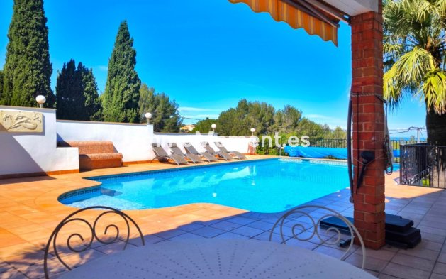 Wiederverkauf - Villa - Denia - Denia Centro